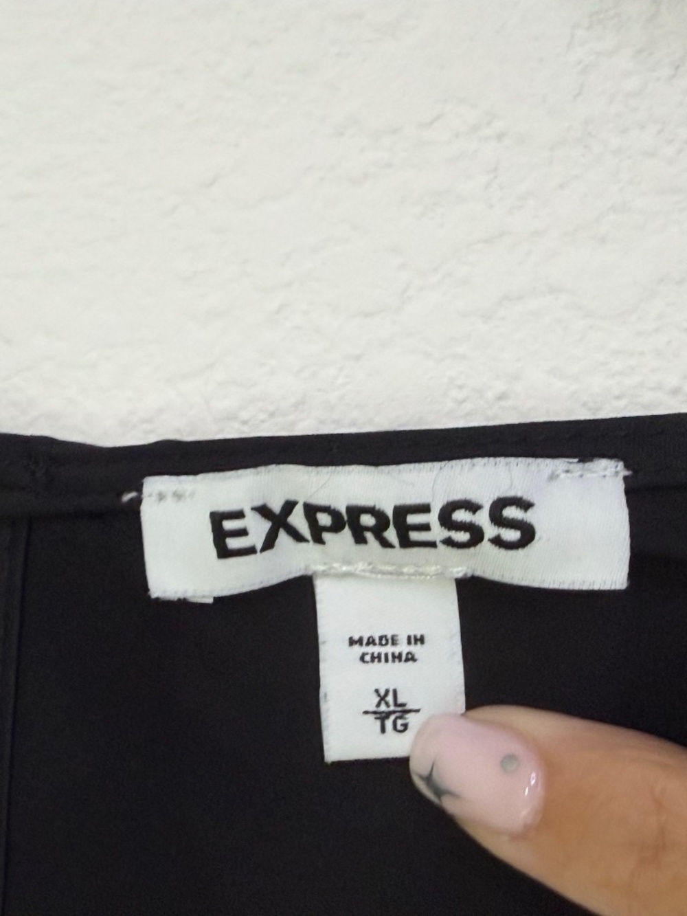 Express swoop front satin - Picture 3 of 4